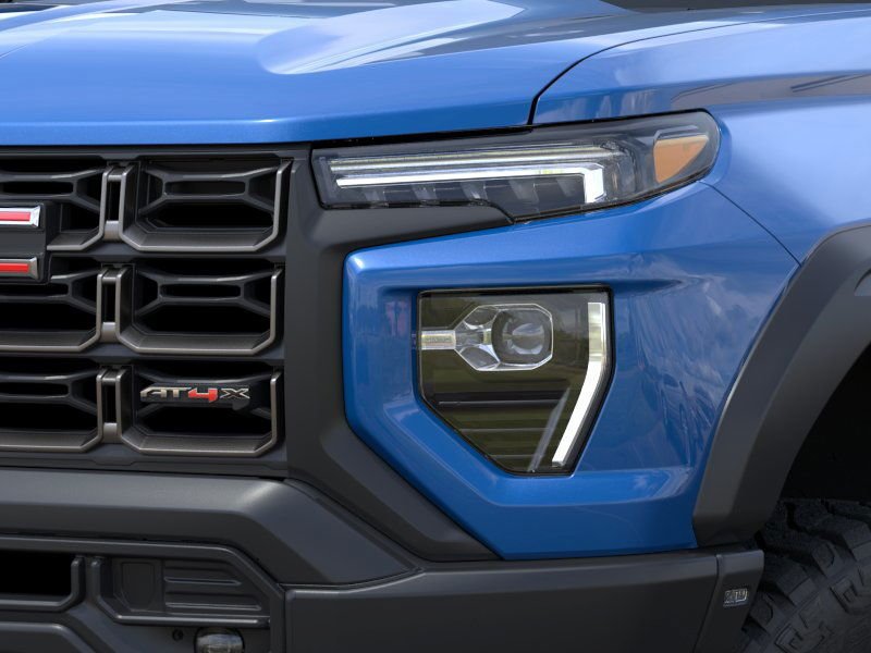 2024 GMC Canyon AT4X Dynamic Blue Metallic Saint-Eustache - photo #9