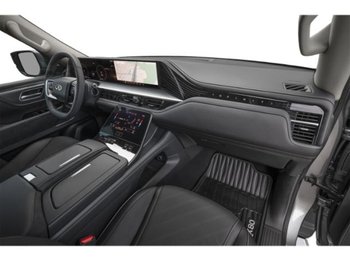 INFINITI QX80 LUXE