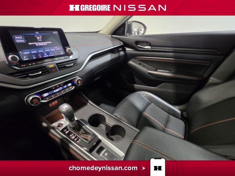 2022 Nissan Altima Black Blainville - photo #22