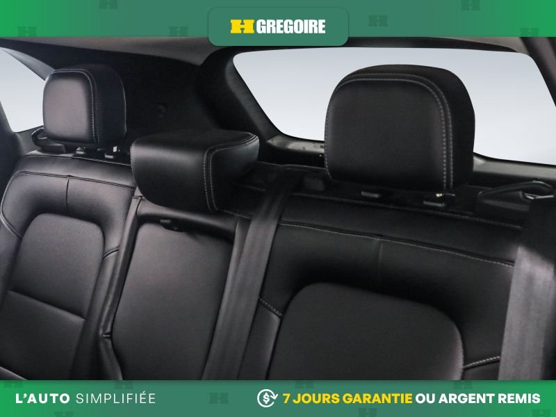 2022 Ford Escape Grey Laval - photo #17