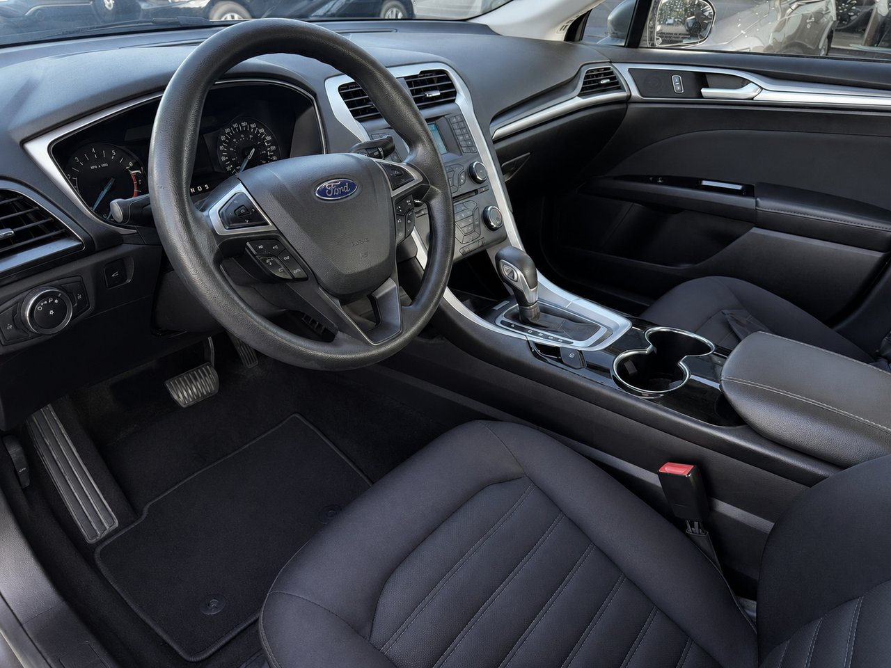 Ford Fusion SE 2014 Gris Châteauguay - photo #1