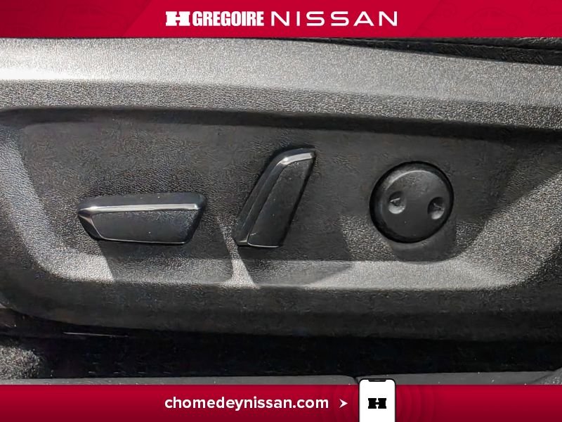 Nissan Rogue 2023 Blanc Blainville - photo #16