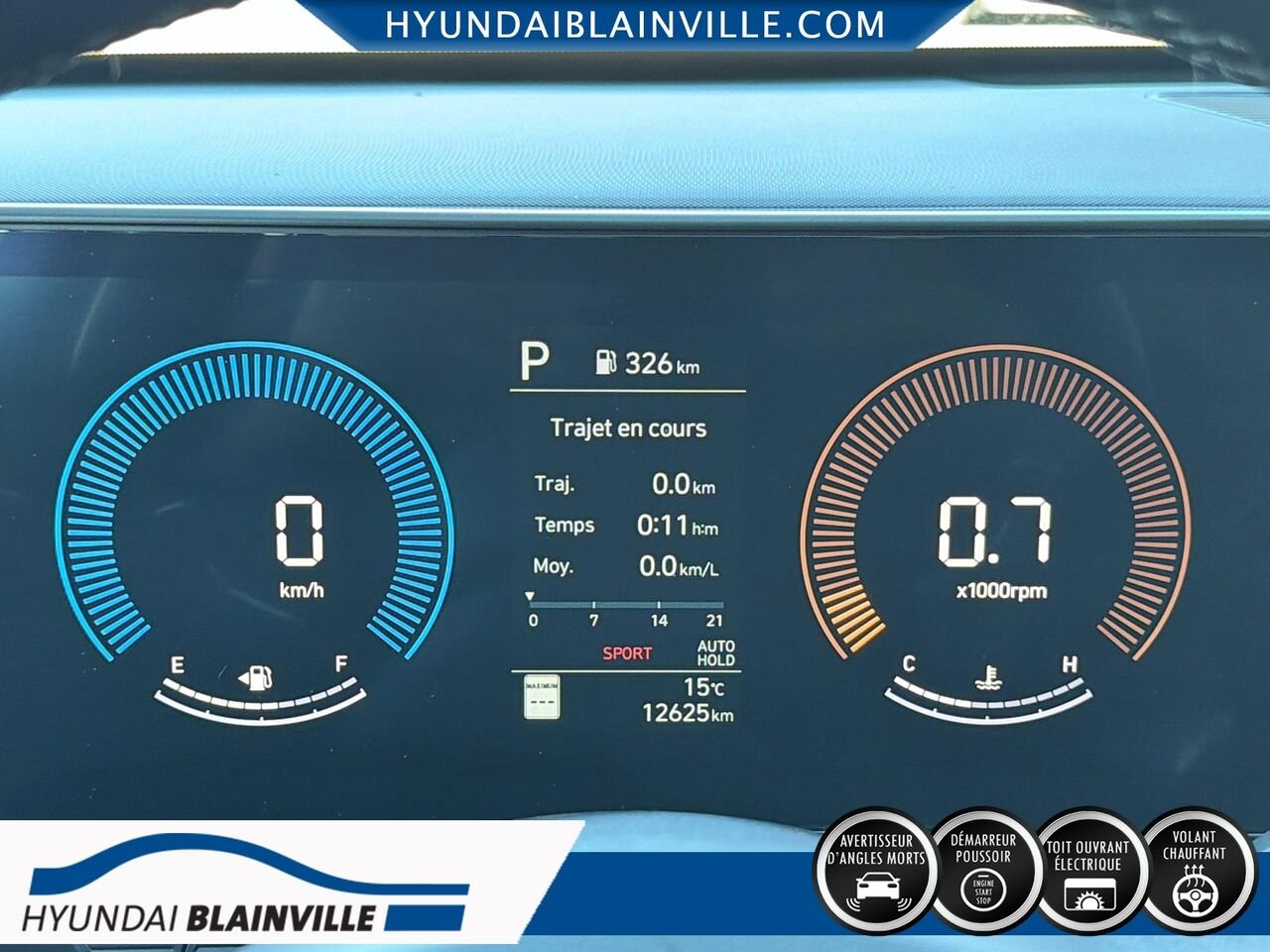 2025 Hyundai Kona White Blainville - photo #10