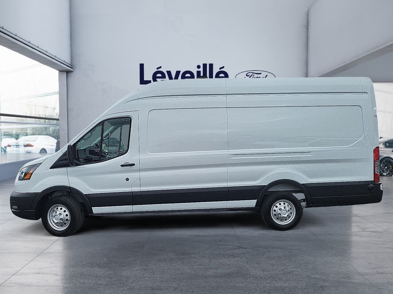 2026 Ford Transit Cargo Van Oxford White Saint-Jérôme - photo #2
