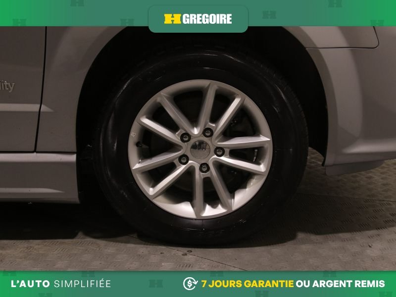 Dodge GR Caravan 2019 Argent Saint-Eustache - photo #30