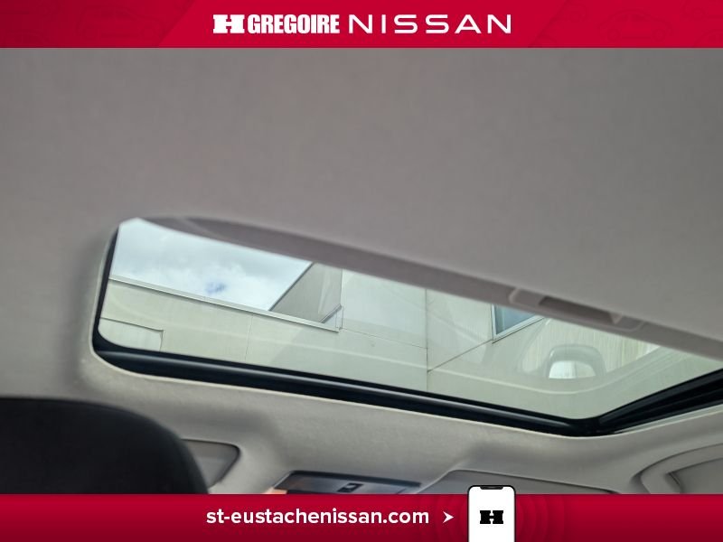 2023 Nissan Sentra White Laval - photo #14