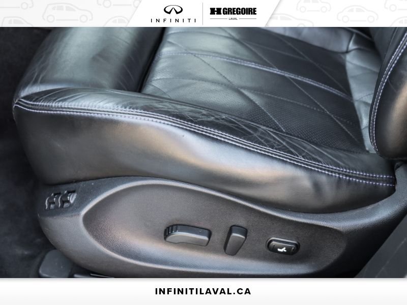 2017 Infiniti QX70 Saint-Eustache - photo #13