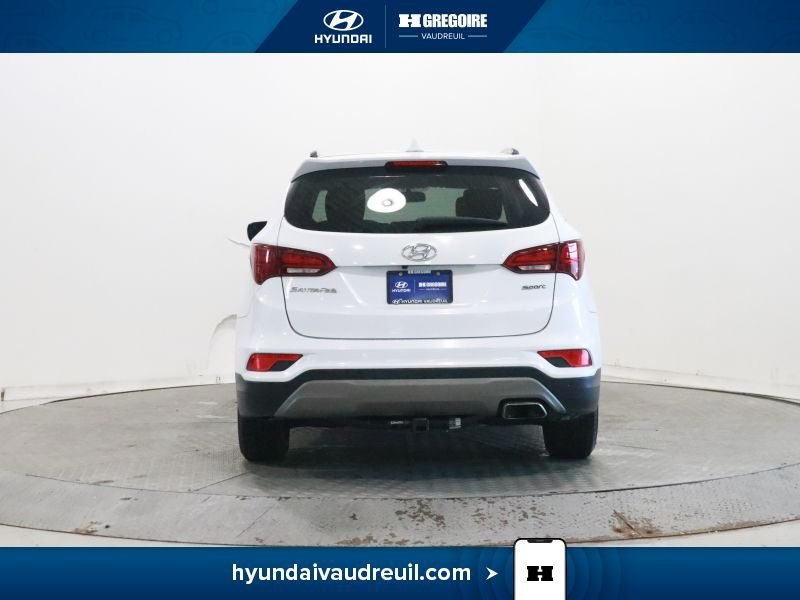 2018 Hyundai Santa Fe White Laval - photo #8