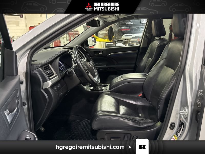 2017 Toyota Highlander HYBD Grey Blainville - photo #13