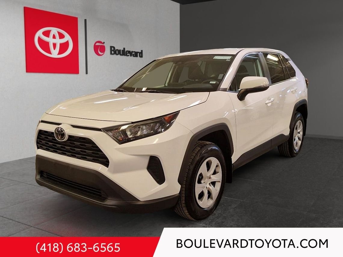 2024 Toyota RAV4 531704-48 | LE White Québec - photo #0