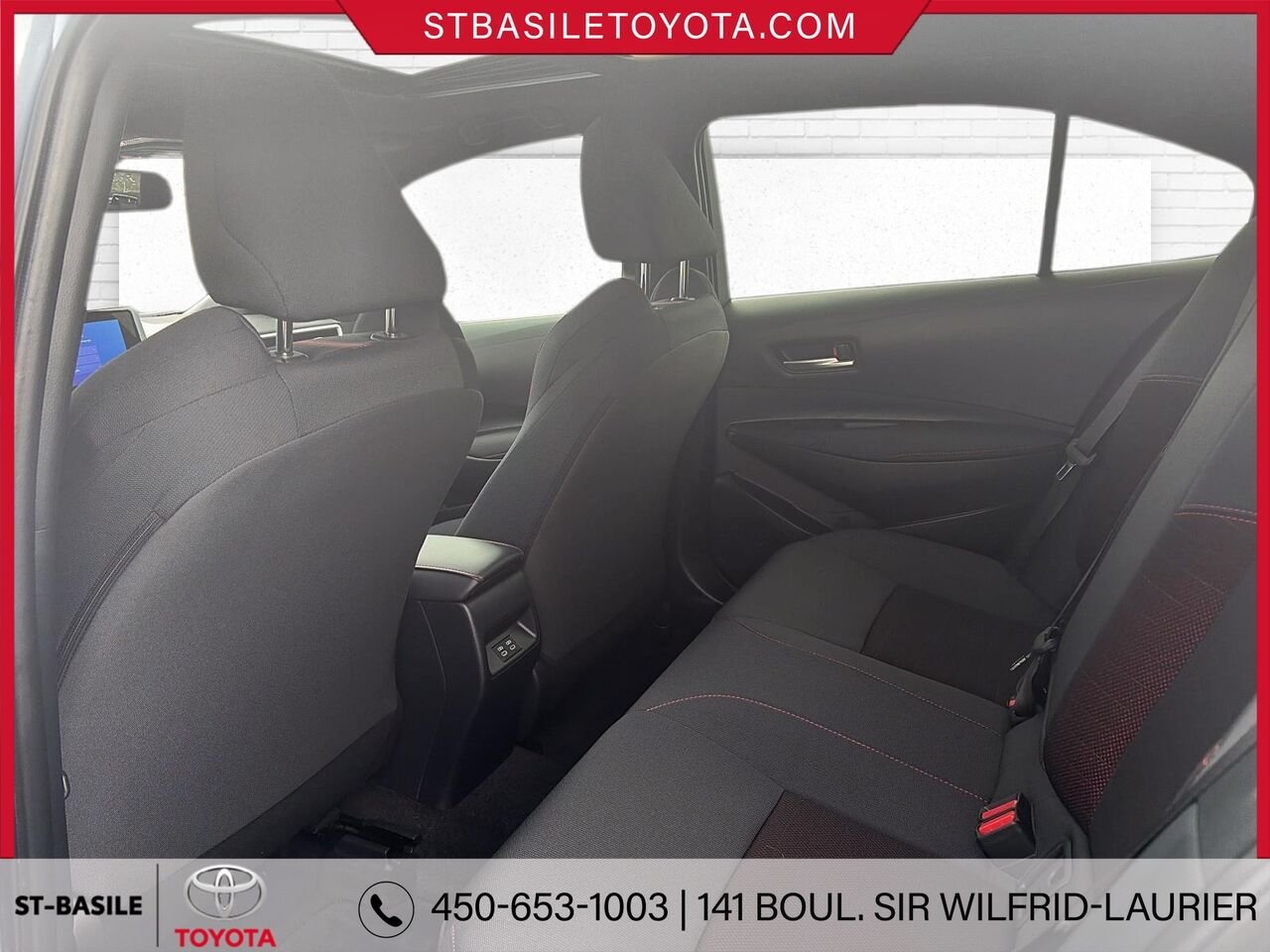 Toyota Corolla Hybride 2025 Célestite Saint-Basile-le-Grand - photo #12