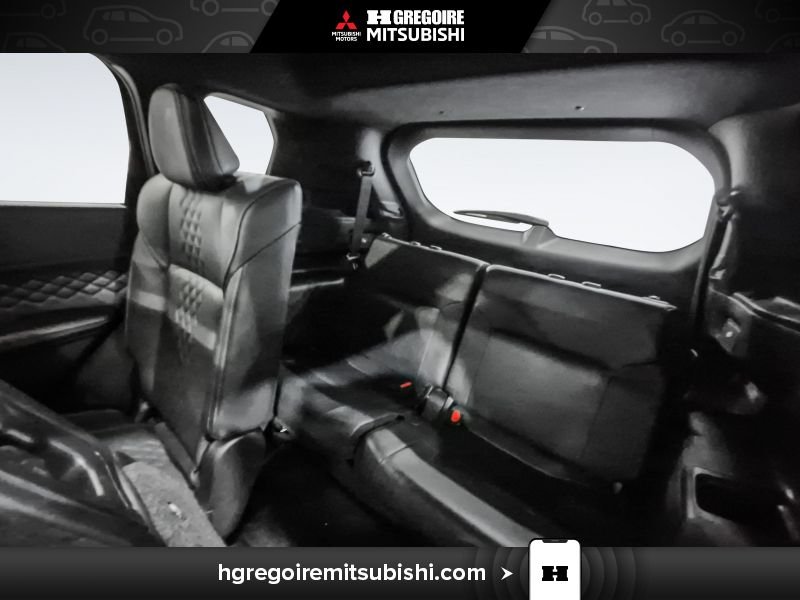 2024 Mitsubishi Outlander Grey Blainville - photo #30