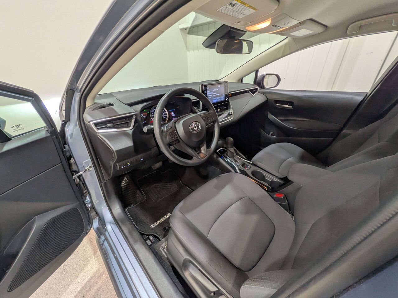 2020 Toyota Corolla LE CVT Grey Val-David - photo #9