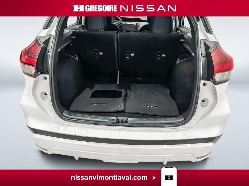 2021 Nissan Kicks White Laval - photo #13