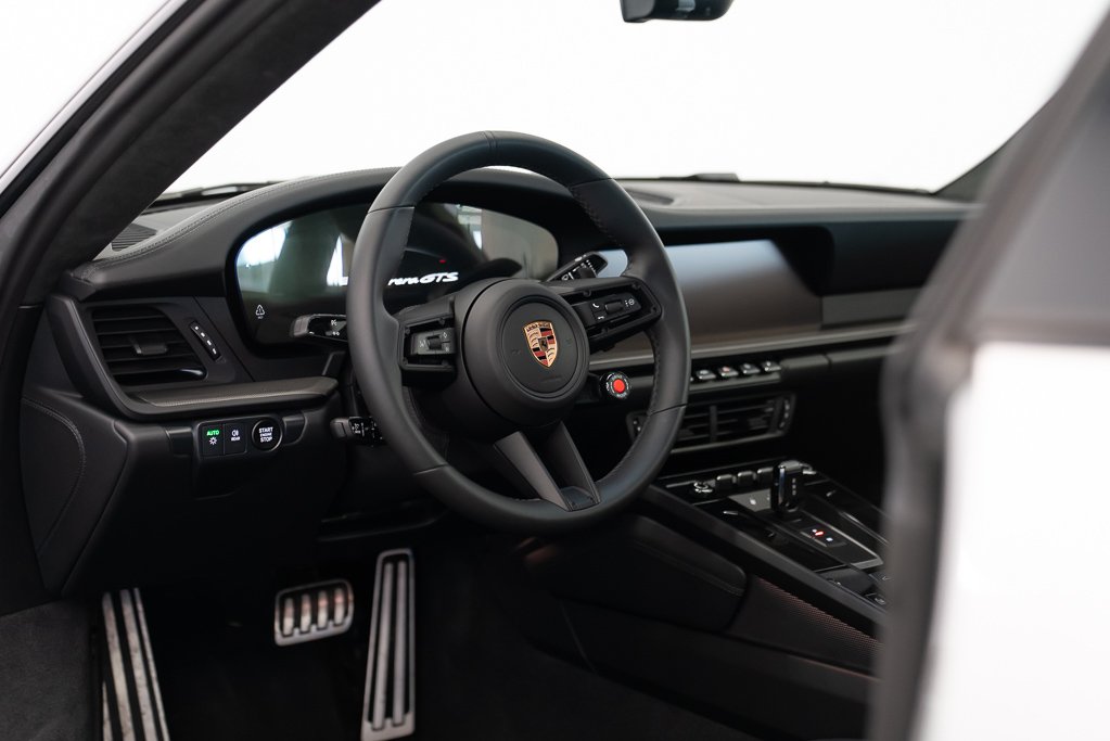 2026 Porsche 911 Carrera GTS Coupe \\ \\ NO LUXURY TAX Silver Kirkland - photo #15