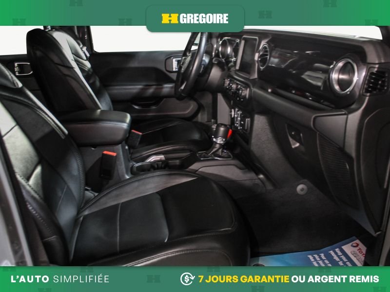 2022 Jeep Wrangler Grey Blainville - photo #11