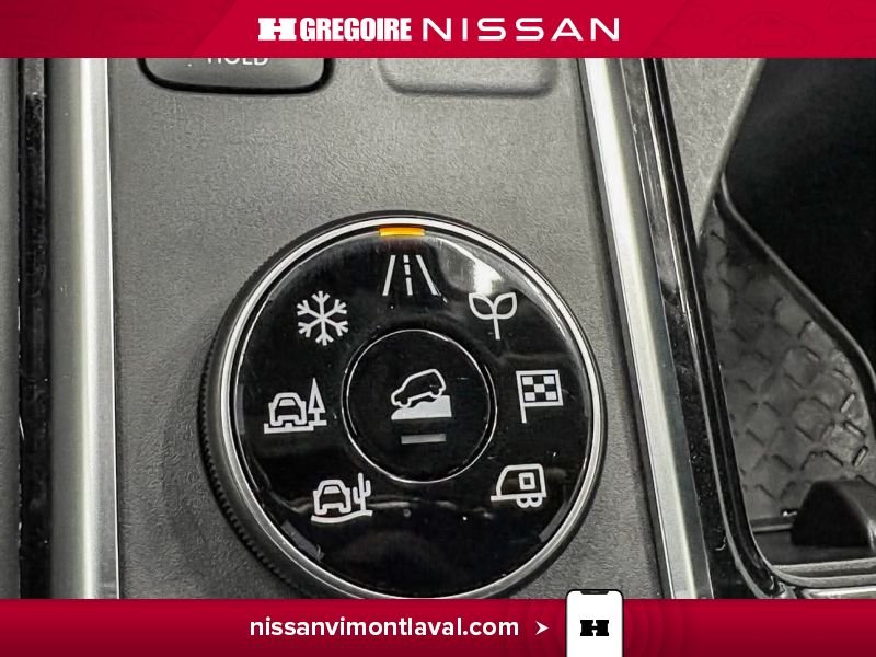 2024 Nissan Pathfinder White Laval - photo #12