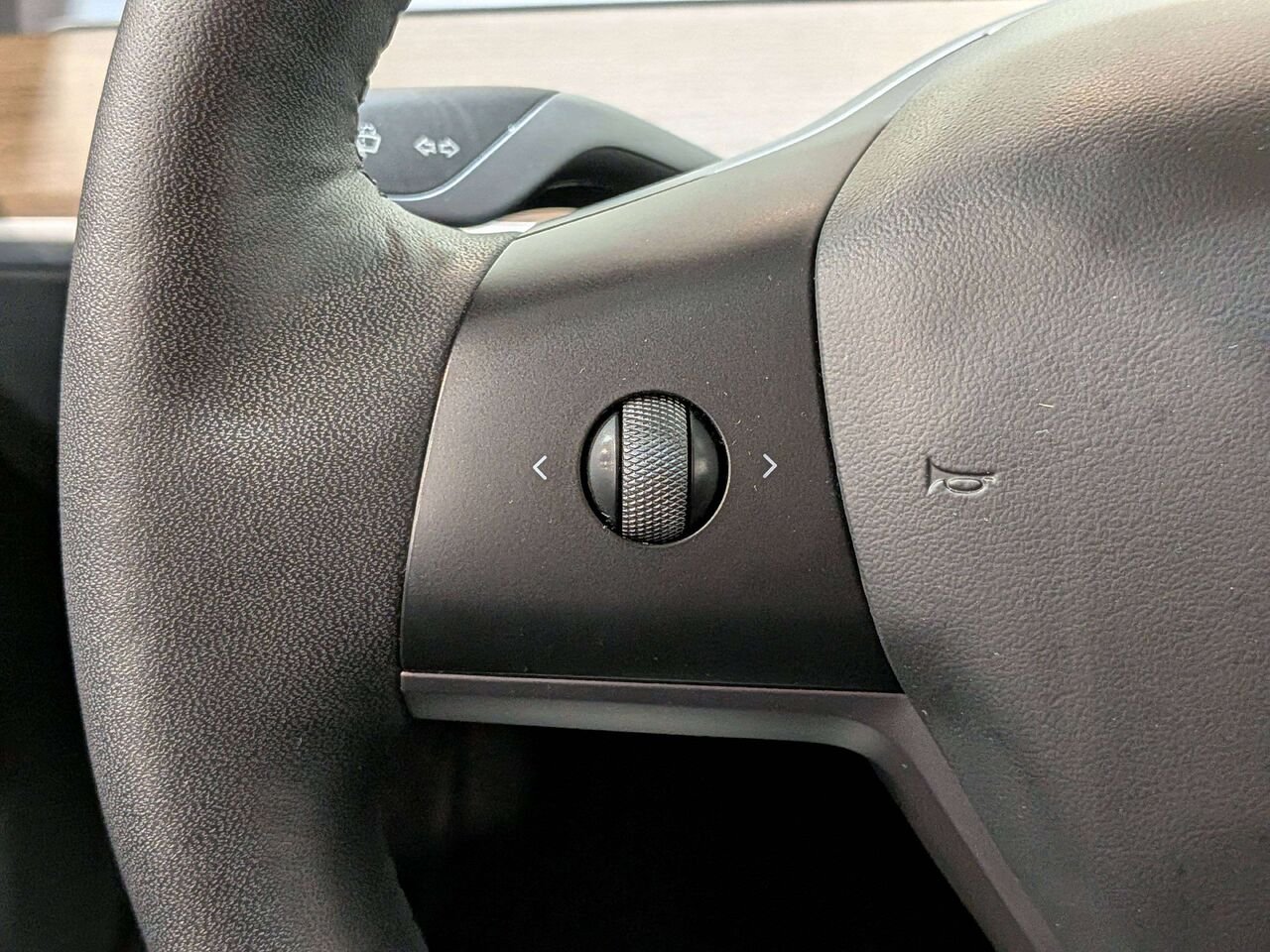 2023 Tesla Model 3 RWD Grey Val-David - photo #15