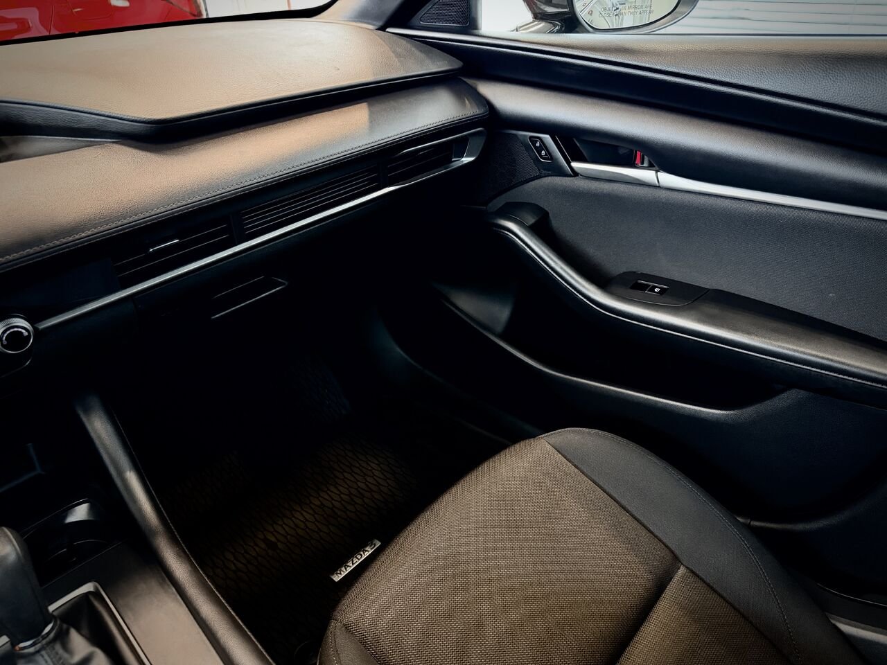 Mazda Mazda3 Sport 2024 Gris Notre-Dame-des-Prairies - photo #18