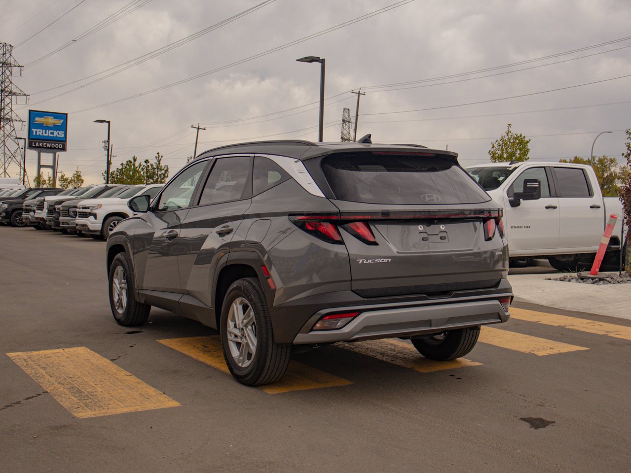 2025 Hyundai Tucson Preferred AWD Grey Sherwood Park - photo #7