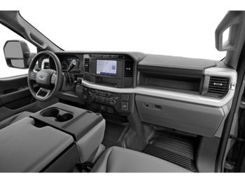Ford Super Duty F-350 DRW XL