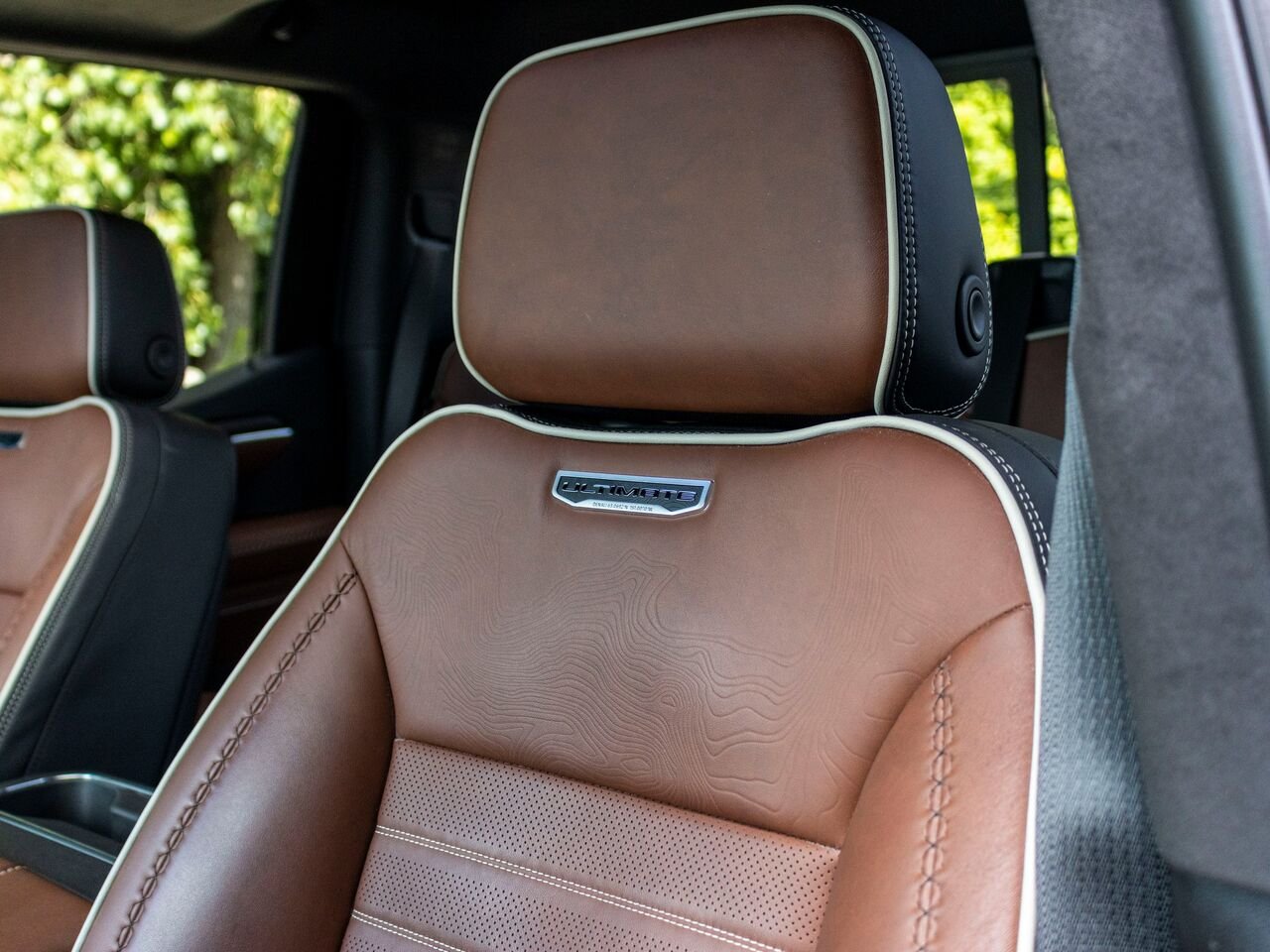 GMC Sierra 1500 Denali Ultimate cabine multiplace 4RM 2025 Noir Châteauguay - photo #29