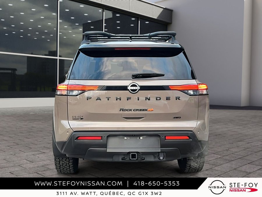 2025 Nissan Pathfinder SV ROCK CREEK Rock Creek 4RM Beige
