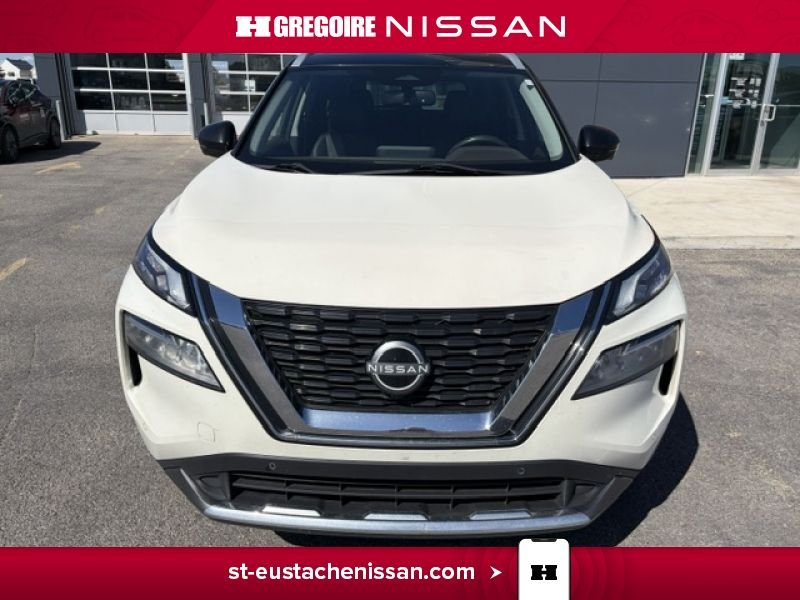 2023 Nissan Rogue White Laval - photo #2