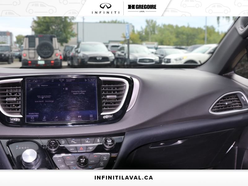 Chrysler Grand Caravan IT2572 | SXT CUIR MAGS CAMERA DE RECUL 2025 Laval - photo #23