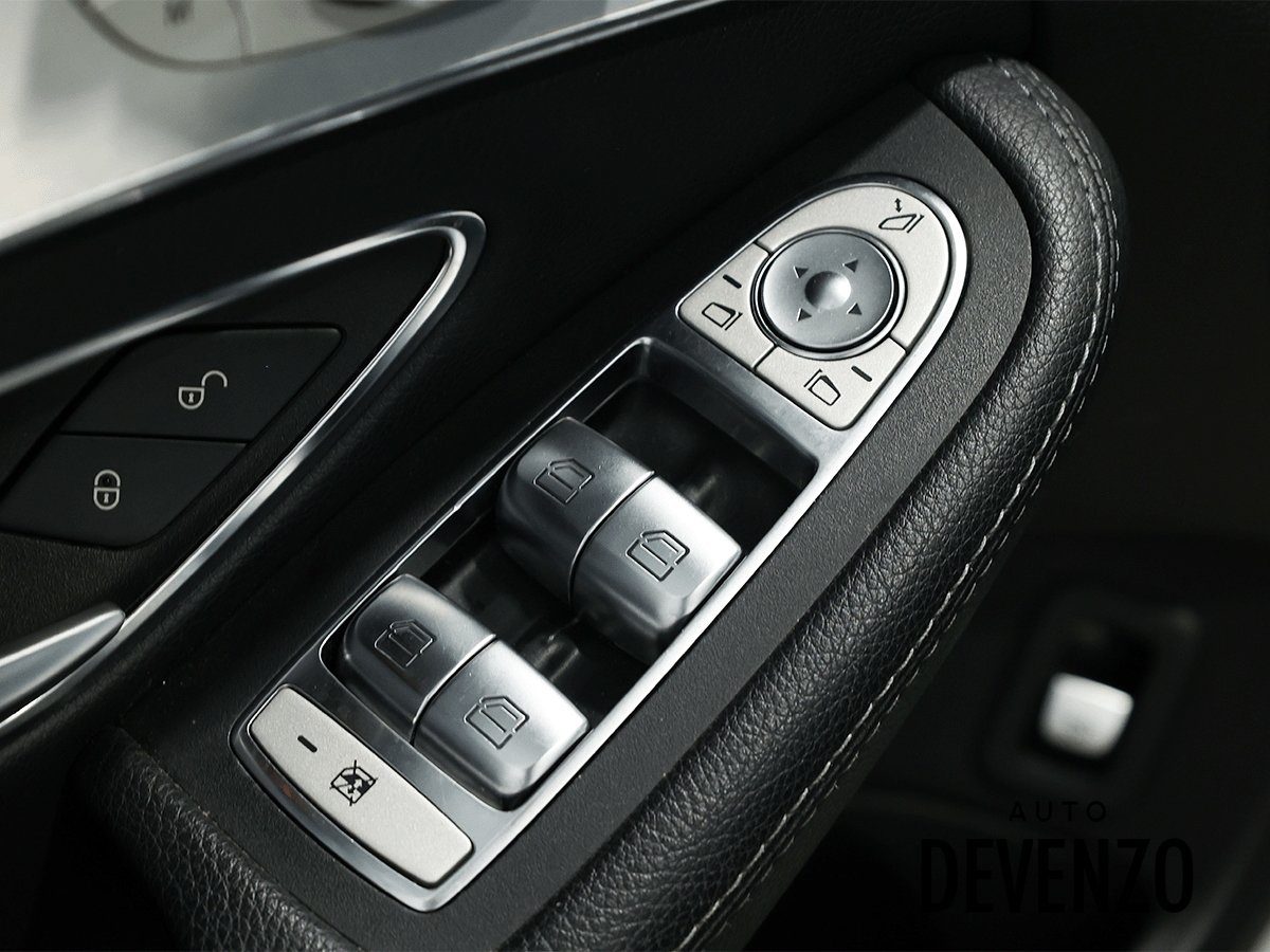 2020 Mercedes-Benz Classe-C White Saint-Eustache - photo #7