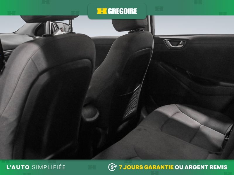 2020 Hyundai IONIQ White Blainville - photo #23