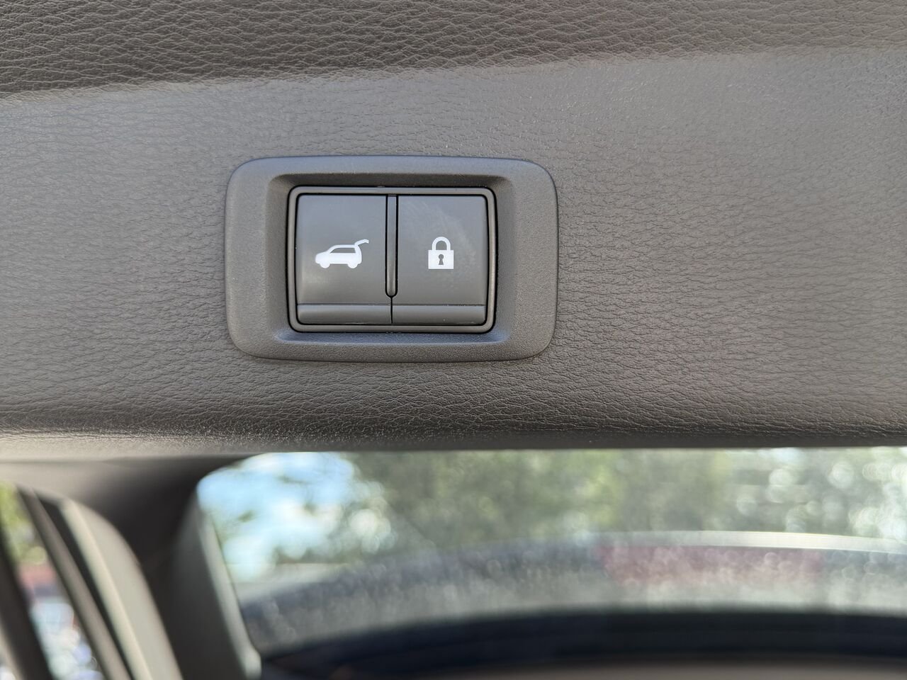 Mitsubishi Outlander PHEV SE S-AWC 2025 Argent Châteauguay - photo #22
