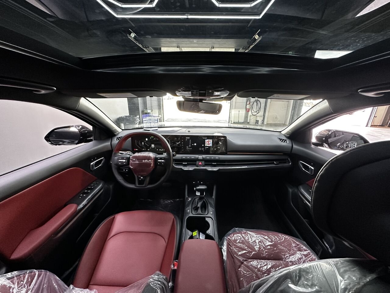 2026 Kia K4 Aurora Black Blainville - photo #3