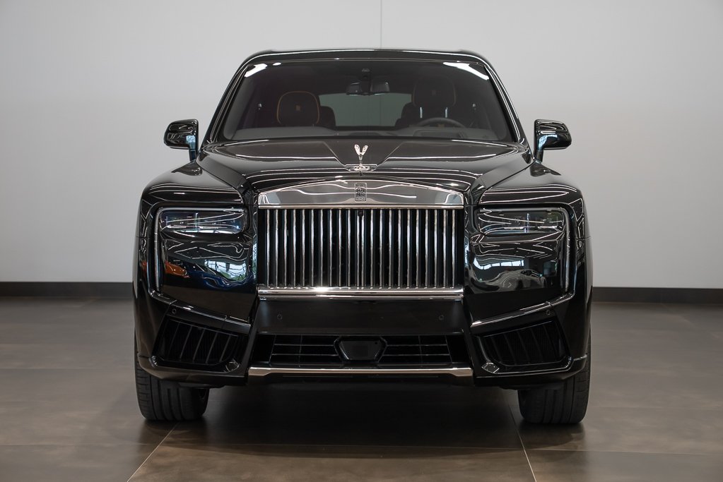 2025 Rolls-Royce Cullinan Black Saint-Eustache - photo #1