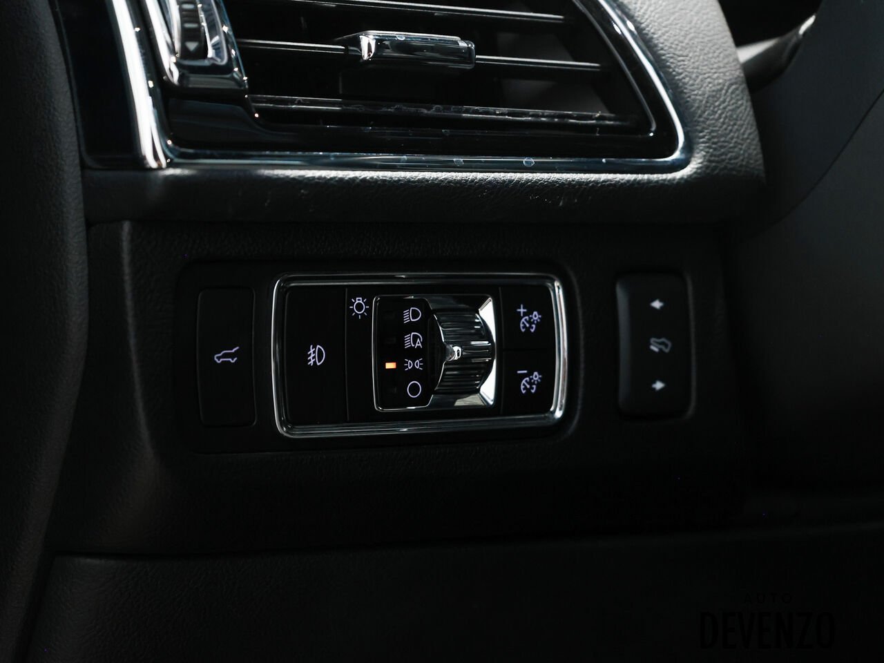 2023 Lincoln Navigator L Black Saint-Eustache - photo #12