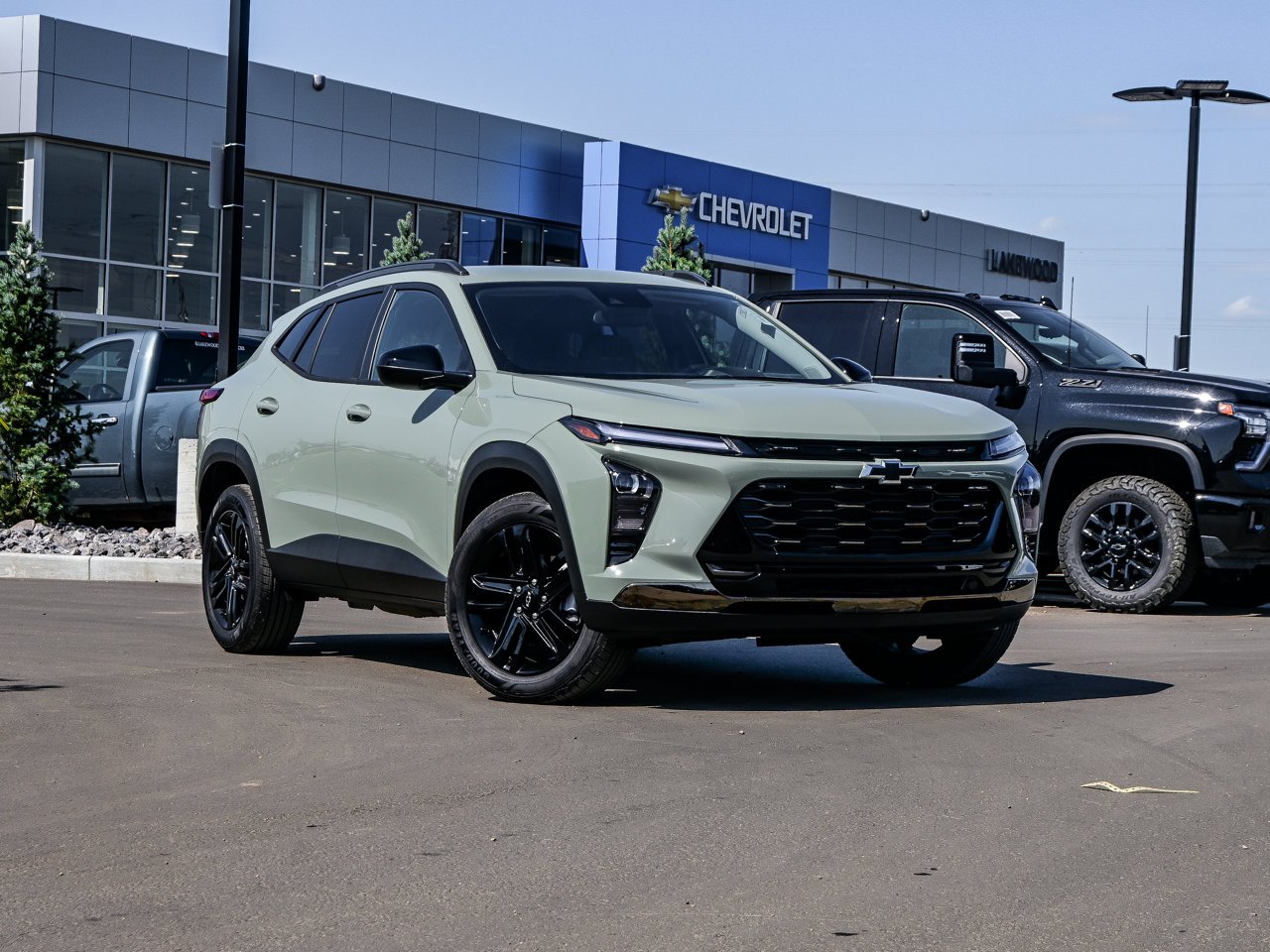 2025 Chevrolet Trax FWD 4dr ACTIV Green Sherwood Park - photo #1