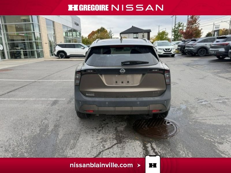 2025 Nissan Kicks Bronze Laval - photo #12