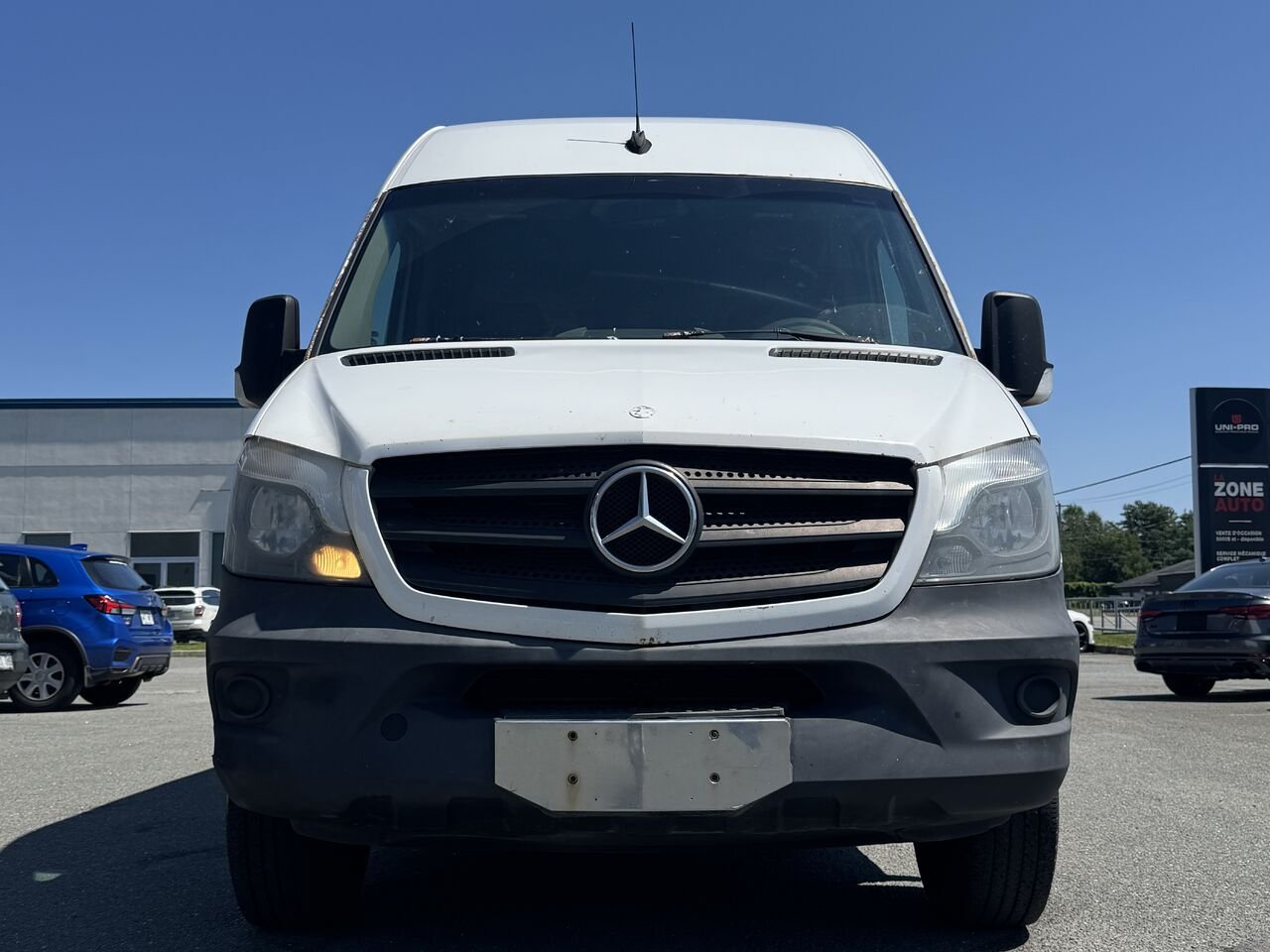 2014 Mercedes-Benz Sprinter Diesel 2500 White Granby - photo #13