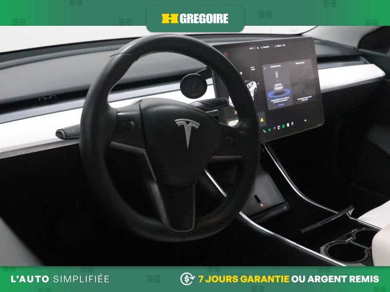 2020 Tesla Model 3 White Laval - photo #13