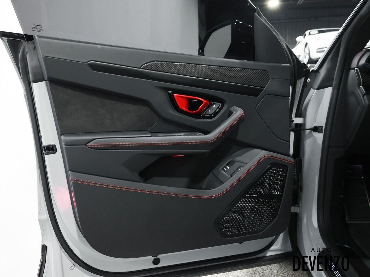 Lamborghini Urus 2024 Gris Saint-Eustache - photo #10