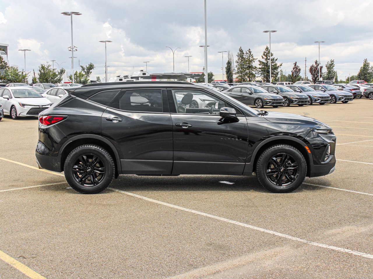 2022 Chevrolet Blazer AWD 4dr True North Black Sherwood Park - photo #9