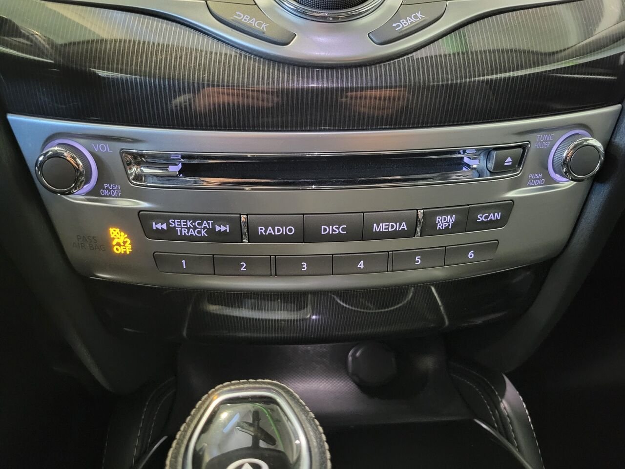 2018 INFINITI QX60 Black  - photo #26