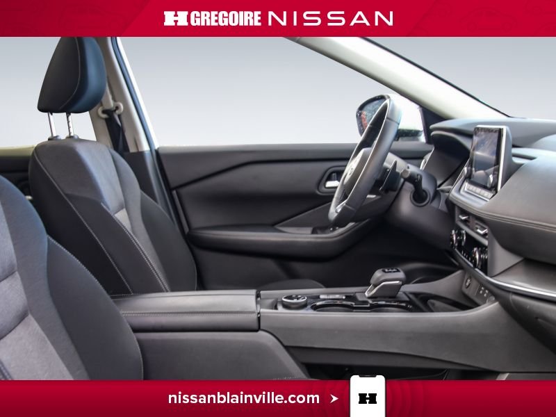 2024 Nissan Rogue White Laval - photo #23