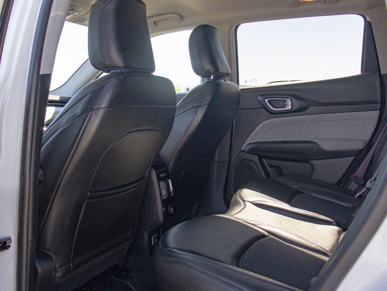 2022 Jeep Compass North 4x4 White Sherwood Park - photo #30