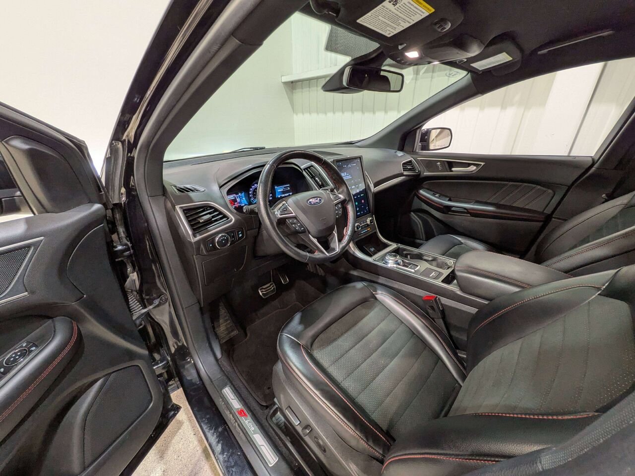 Ford Edge 2023 Noir Val-David - photo #10