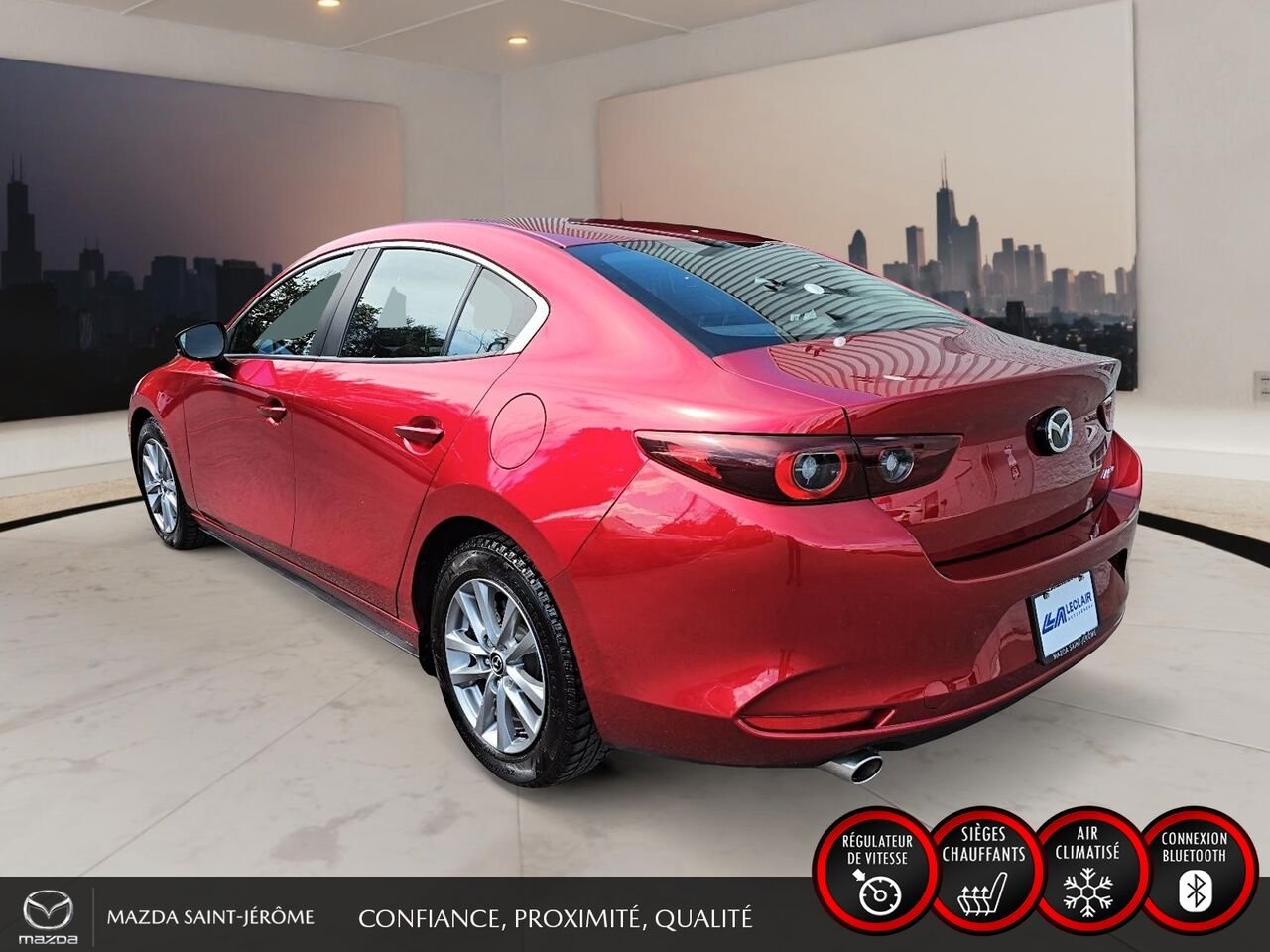 2023 Mazda Mazda3 Red Ste-Agathe des Monts - photo #8