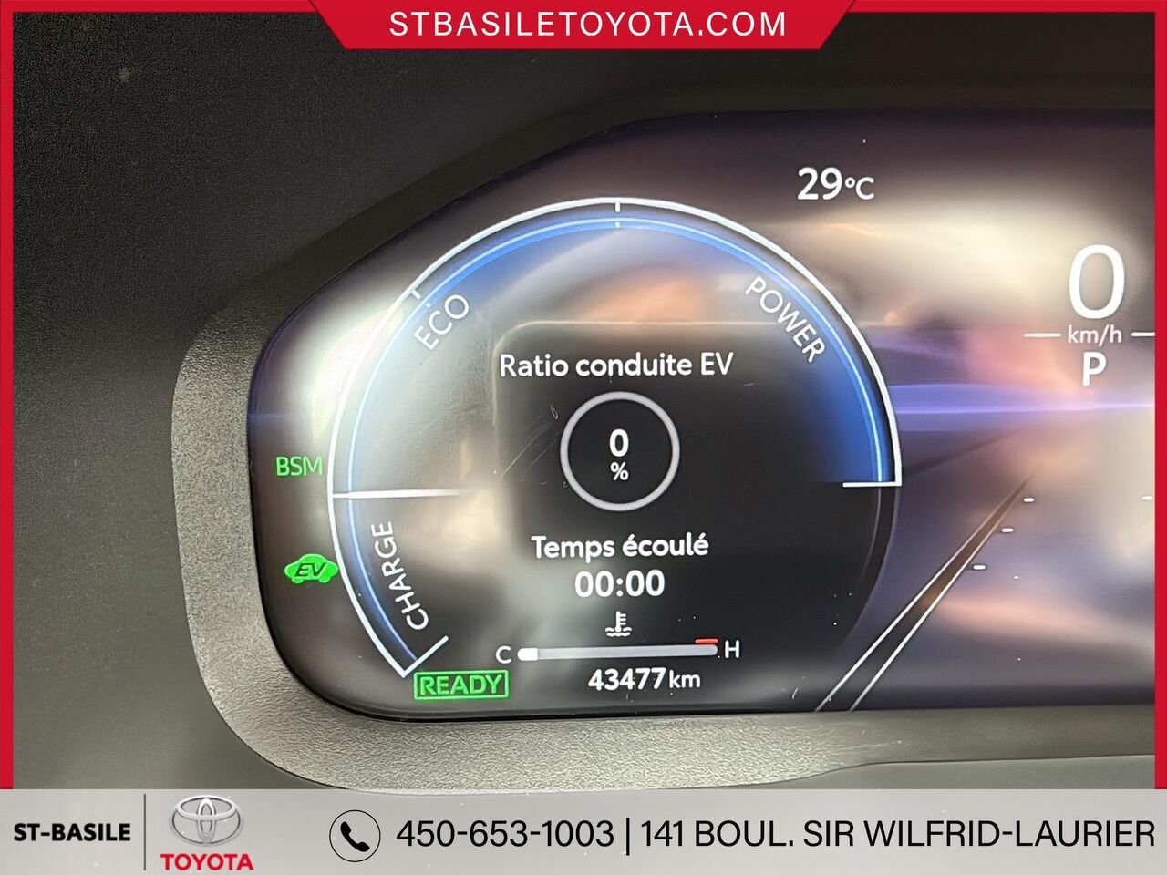 2023 TOYOTA RAV4 Hybrid Silver Sky Metallic with Black Roof Saint-Basile-le-Grand - photo #15