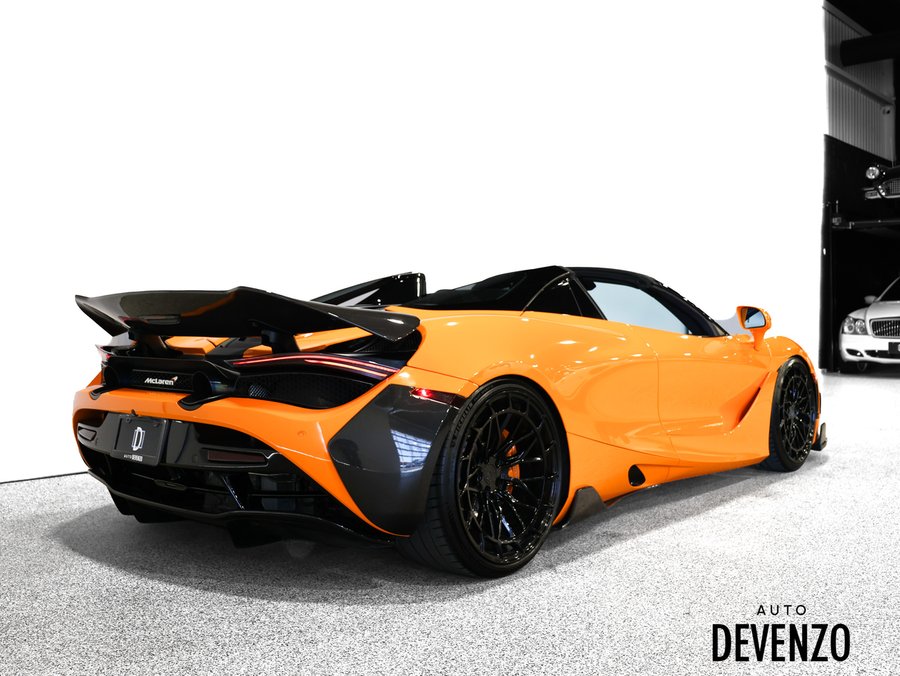 2020 McLaren 720S 2020 Orange