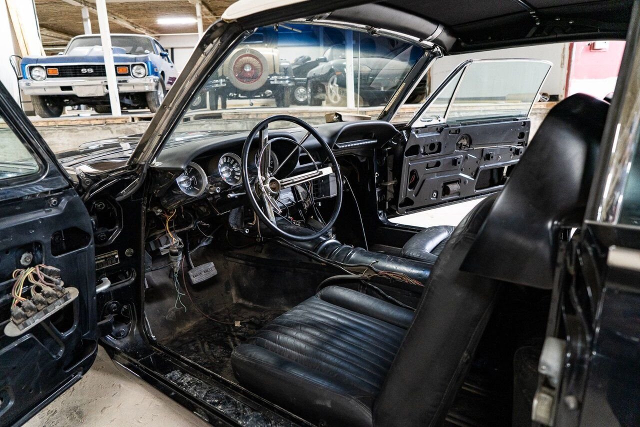 Ford Thunderbird **PRICE IN USD** Roadster project car Extremely rare 1962 Noir Montréal - photo #10