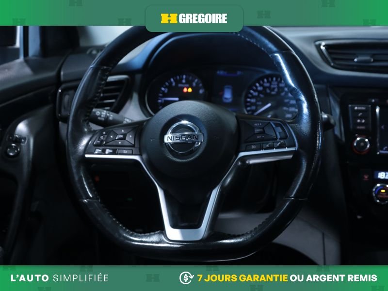 2019 Nissan Qashqai Black Laval - photo #17
